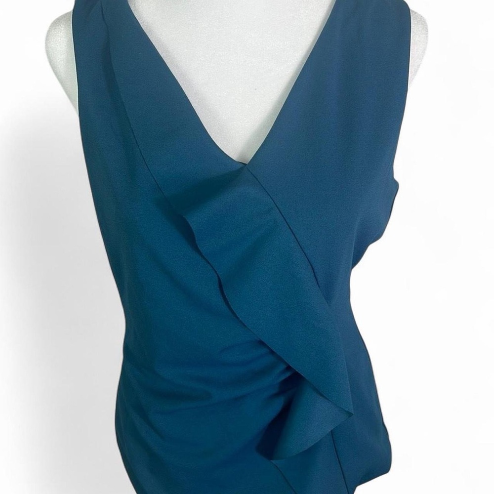 White House Black Market Blue Ruffled Sleeveless Blouse Size Small - Picture 2 of 8